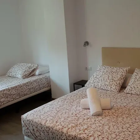 La Estrella Πανσιόν